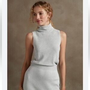 Banana Republic Lurex Turtleneck Sweater Sleeveless Metallic Silver